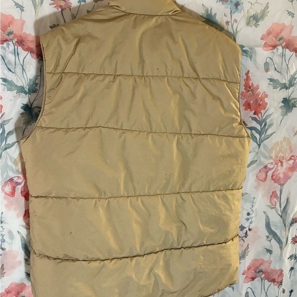 Vintage Rice Men's Tan Puffer Vest - Picture 6 of 10